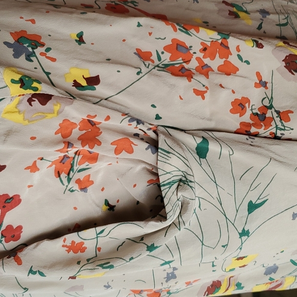 100% Silk Baraschi Floral Dress - Picture 5 of 11